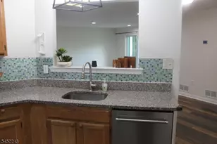 202 Rip Van Dam Ct, Montgomery Township, NJ 08502 - Photo 16