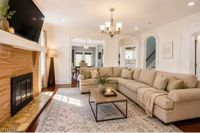 52 Hollywood Ave, Hillside, NJ 07205 - Photo 8