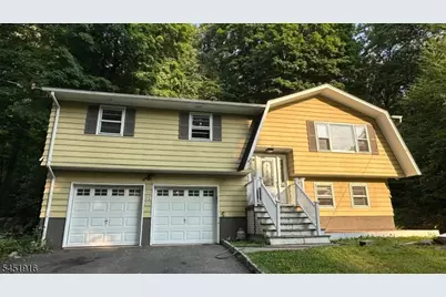 95 Longwood Lake Rd, Jefferson Township, NJ 07438 - Photo 1