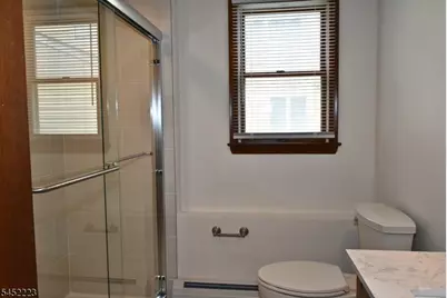 28 Elmhurst St #1, Elmwood Park, NJ 07407 - Photo 18