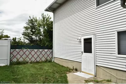 28 Elmhurst St #1, Elmwood Park, NJ 07407 - Photo 2