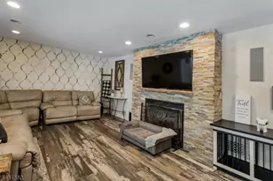196 Hawthorne Dr, Clark Township, NJ 07066 - Photo 12