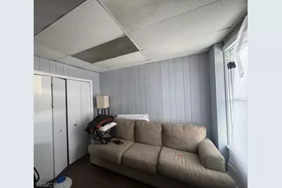112 Chambers St, Phillipsburg, NJ 08865 - Photo 2