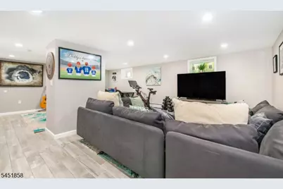 49 Bell St, Bloomfield, NJ 07003 - Photo 24