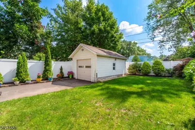 49 Bell St, Bloomfield, NJ 07003 - Photo 30