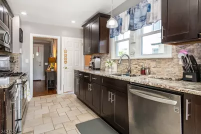 49 Bell St, Bloomfield, NJ 07003 - Photo 10