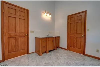 34 Knoll Rd, Wayne, NJ 07470 - Photo 28