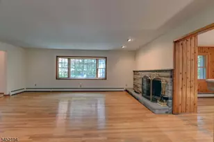 34 Knoll Rd, Wayne, NJ 07470 - Photo 4