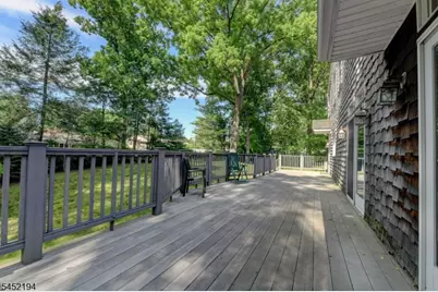 34 Knoll Rd, Wayne, NJ 07470 - Photo 30