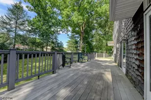 34 Knoll Rd, Wayne, NJ 07470 - Photo 30