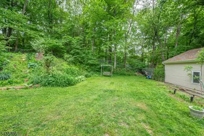 9 Albert St, West Milford, NJ 07480 - Photo 24