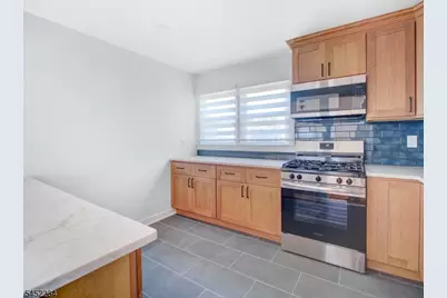 217 Eppirt St, East Orange, NJ 07018 - Photo 2