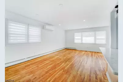 217 Eppirt St, East Orange, NJ 07018 - Photo 4
