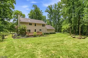 9 Stirrup Way, Franklin Township, NJ 08540 - Photo 36