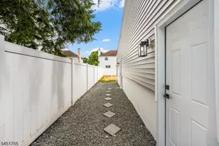 1221 Charter St, Piscataway Township, NJ 08854 - Photo 36
