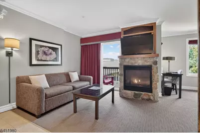 2 Chamonix Dr #518, Vernon, NJ 07462 - Photo 1