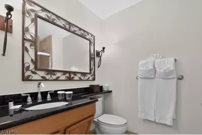 2 Chamonix Dr #518, Vernon, NJ 07462 - Photo 10