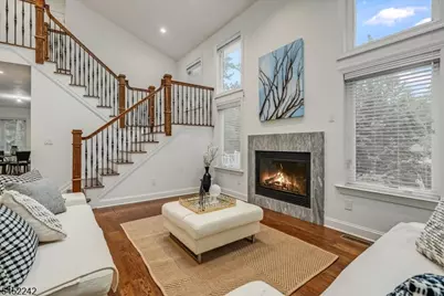 23 Erskine Dr, Morristown, NJ 07960 - Photo 8