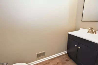 311 Cambridge Dr, Butler, NJ 07405 - Photo 8