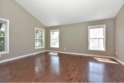 311 Cambridge Dr, Butler, NJ 07405 - Photo 14