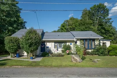 45 Kennedy Ave, Ogdensburg, NJ 07439 - Photo 2