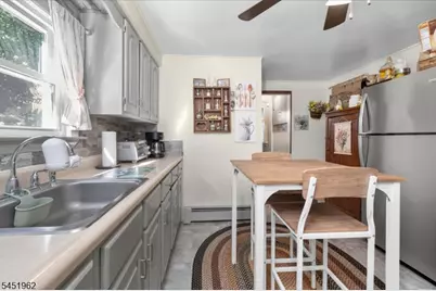 45 Kennedy Ave, Ogdensburg, NJ 07439 - Photo 30