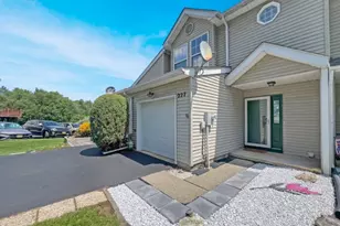 227 Canal Way, Hackettstown, NJ 07840 - Photo 2