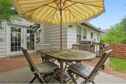 166 Tooker Avenue, Springfield, NJ 07081 - Photo 42