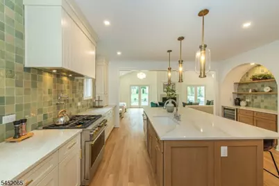 28 Mountain Ave, Summit, NJ 07901 - Photo 12