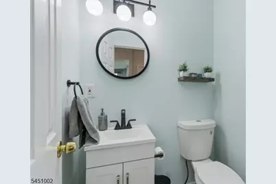 274 Brighton Ave, East Orange, NJ 07017 - Photo 20