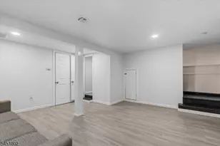 274 Brighton Ave, East Orange, NJ 07017 - Photo 32