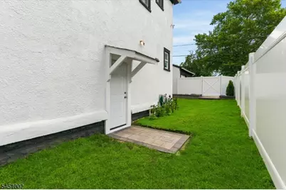 274 Brighton Ave, East Orange, NJ 07017 - Photo 36