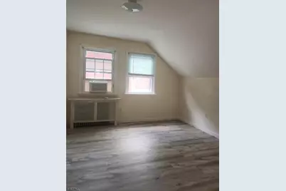 525 Maple Ave, Linden, NJ 07036 - Photo 4