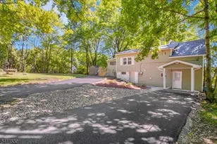 9-1/2 Diller Ave, Newton, NJ 07860 - Photo 4