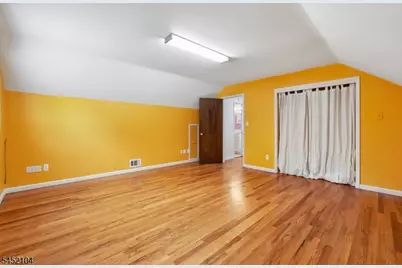 219 W 1st, Edison, NJ 08820 - Photo 28