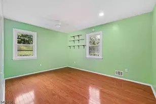 219 W 1st, Edison, NJ 08820 - Photo 22