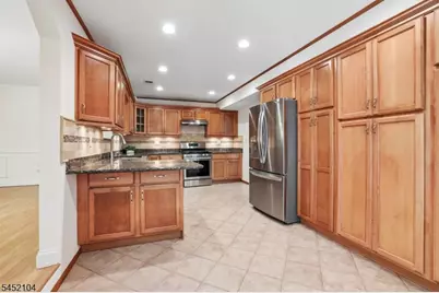 219 W 1st, Edison, NJ 08820 - Photo 8