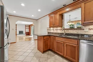 219 W 1st, Edison, NJ 08820 - Photo 10