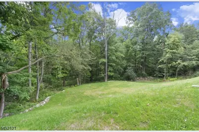 912 Spruce Trl, Stillwater, NJ 07860 - Photo 2