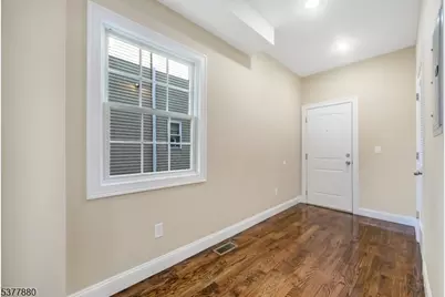 47 Greenwood Ave #1, Montclair, NJ 07042 - Photo 6