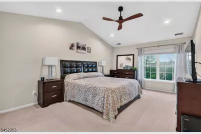 252 Ridge Dr, Pompton Lakes, NJ 07442 - Photo 16