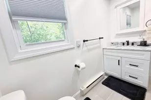156 E 8th Ave, Roselle, NJ 07203 - Photo 10