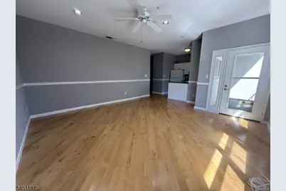 312 Brittany Dr #312, Wayne, NJ 07470 - Photo 8