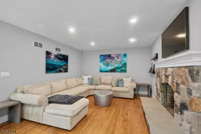 9 Macleay Rd, Montville Township, NJ 07045 - Photo 14