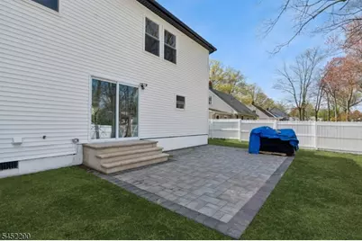 26 Hunterdon Rd, West Orange Township, NJ 07052 - Photo 34