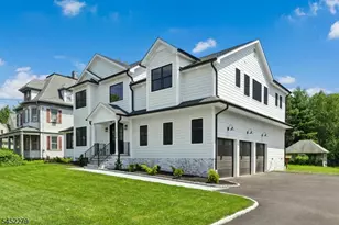 306 Orange Ave, Cranford Township, NJ 07016 - Photo 2