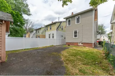 124 Hillcrest Ave, Plainfield, NJ 07062 - Photo 6