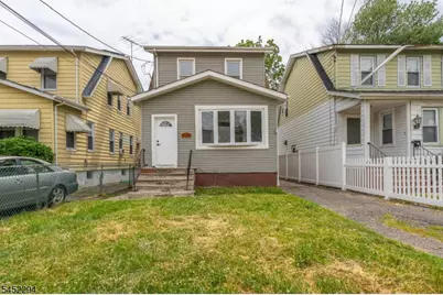 124 Hillcrest Ave, Plainfield, NJ 07062 - Photo 2