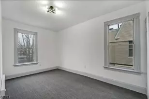 227 Snyder St, Orange, NJ 07050 - Photo 12