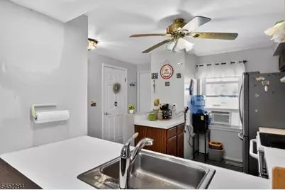 675 Bound Brook Rd, Dunellen, NJ 08812 - Photo 6